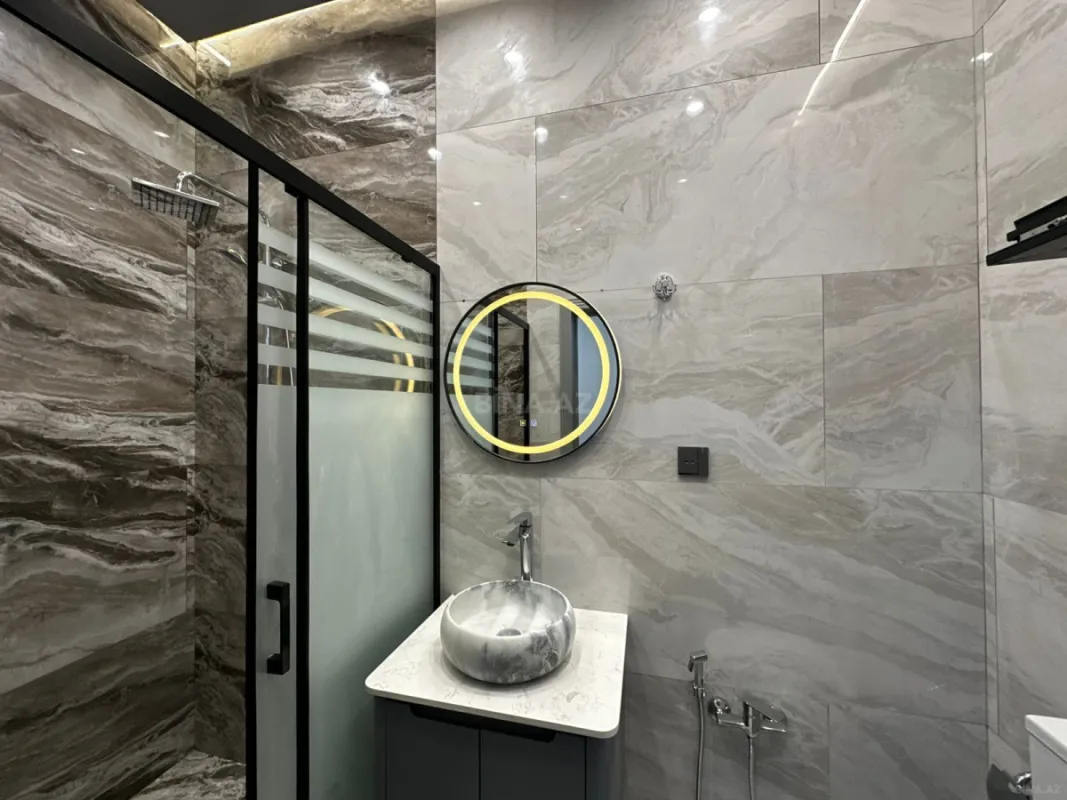 Satılır 4 otaqlı həyət evi 140 m²