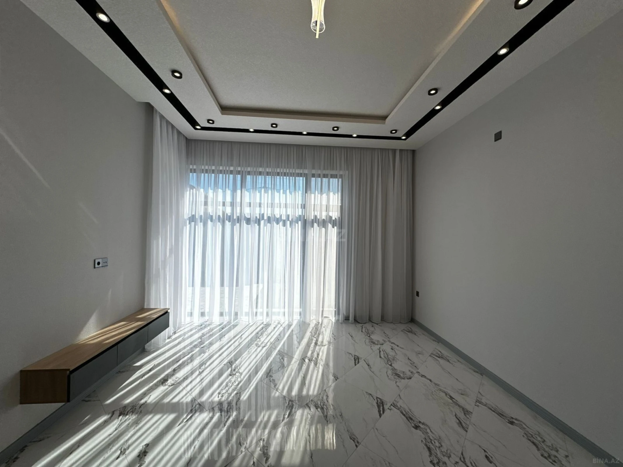 Satılır 4 otaqlı həyət evi 140 m²