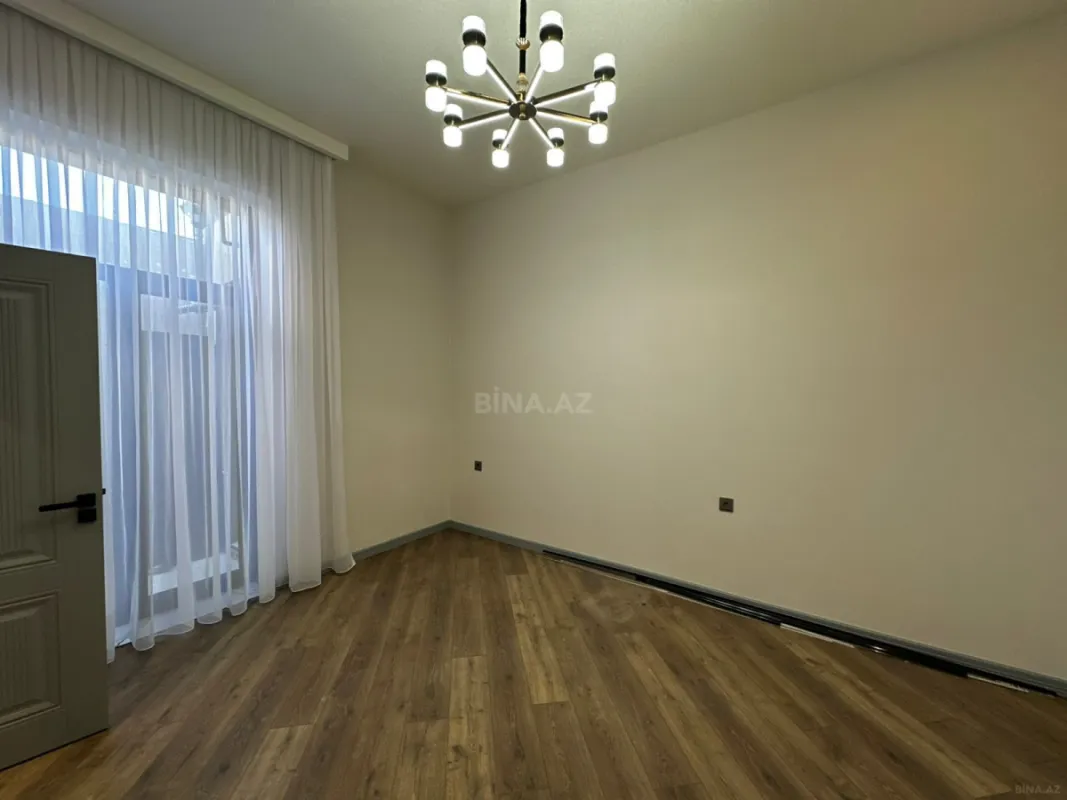 Satılır 4 otaqlı həyət evi 140 m²