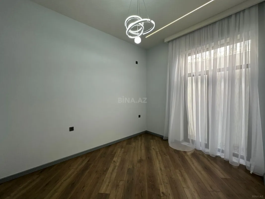 Satılır 4 otaqlı həyət evi 140 m²