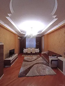 Satılır 3 otaqlı mənzil 140 m² — Bakı 3 otaq 140.00 m²