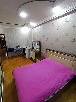 Satılır 3 otaqlı mənzil 140 m²