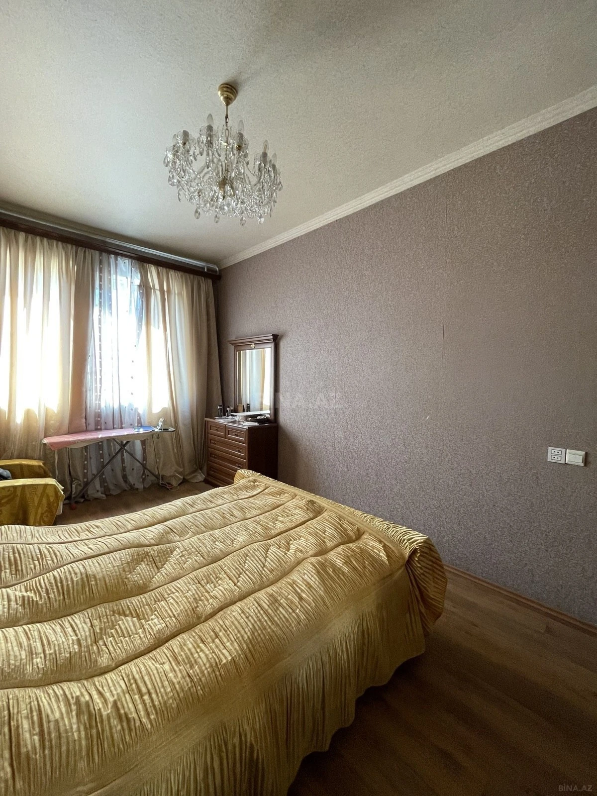 Satılır 3 otaqlı mənzil 90 m²