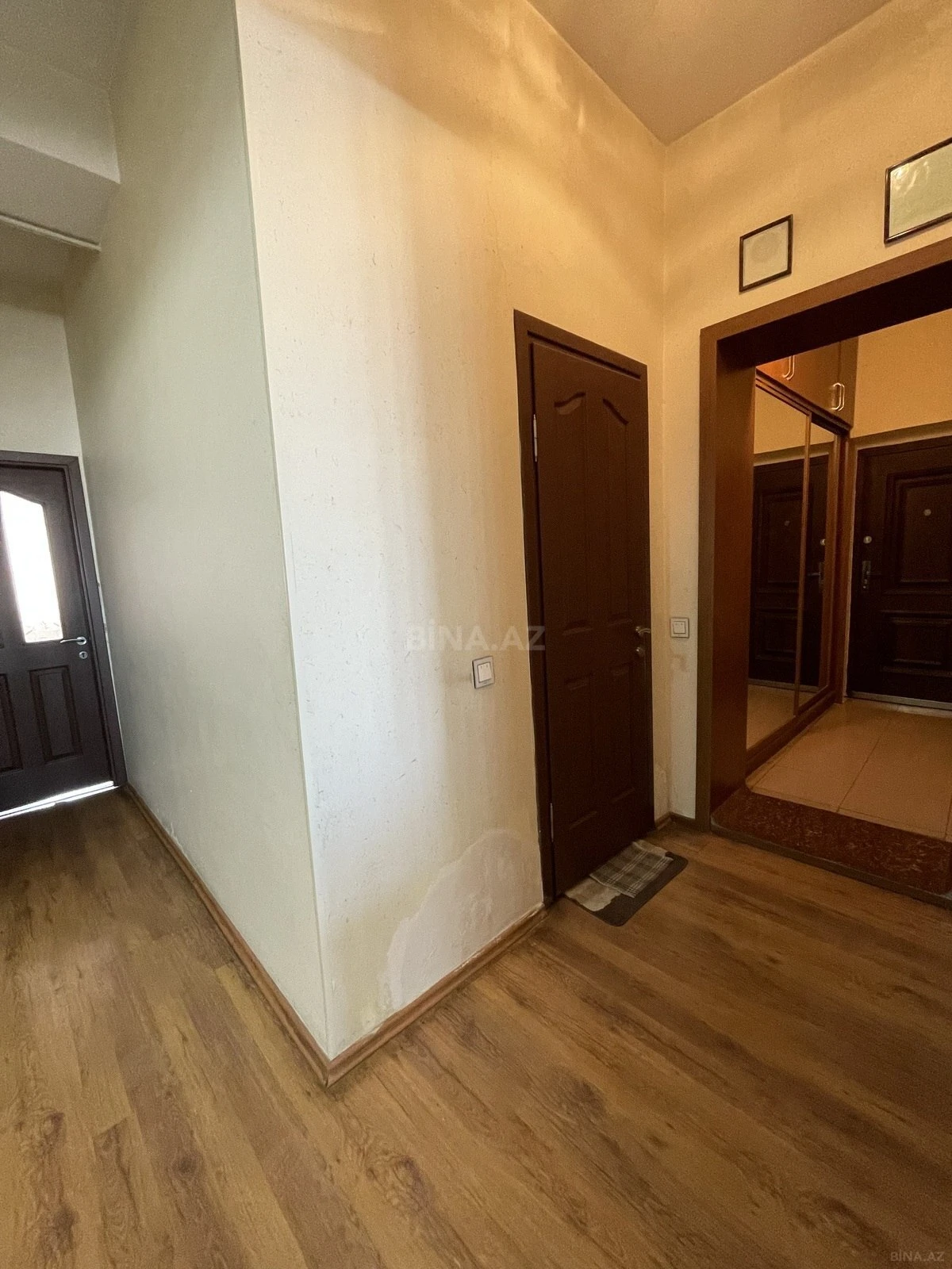 Satılır 3 otaqlı mənzil 90 m²