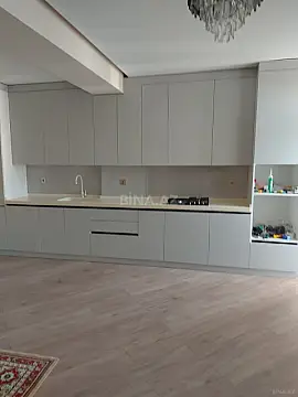 Kirayə verilir 3 otaqlı mənzil 130 m²