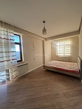 Kirayə verilir 3 otaqlı mənzil 130 m²
