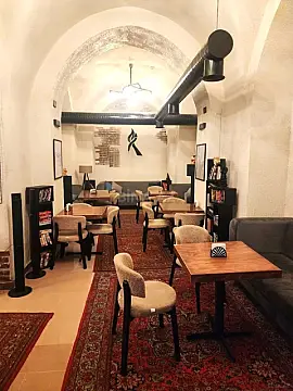 Satılır obyekt 65 m² — Bakı, Sahil qəs. 65.00 m²