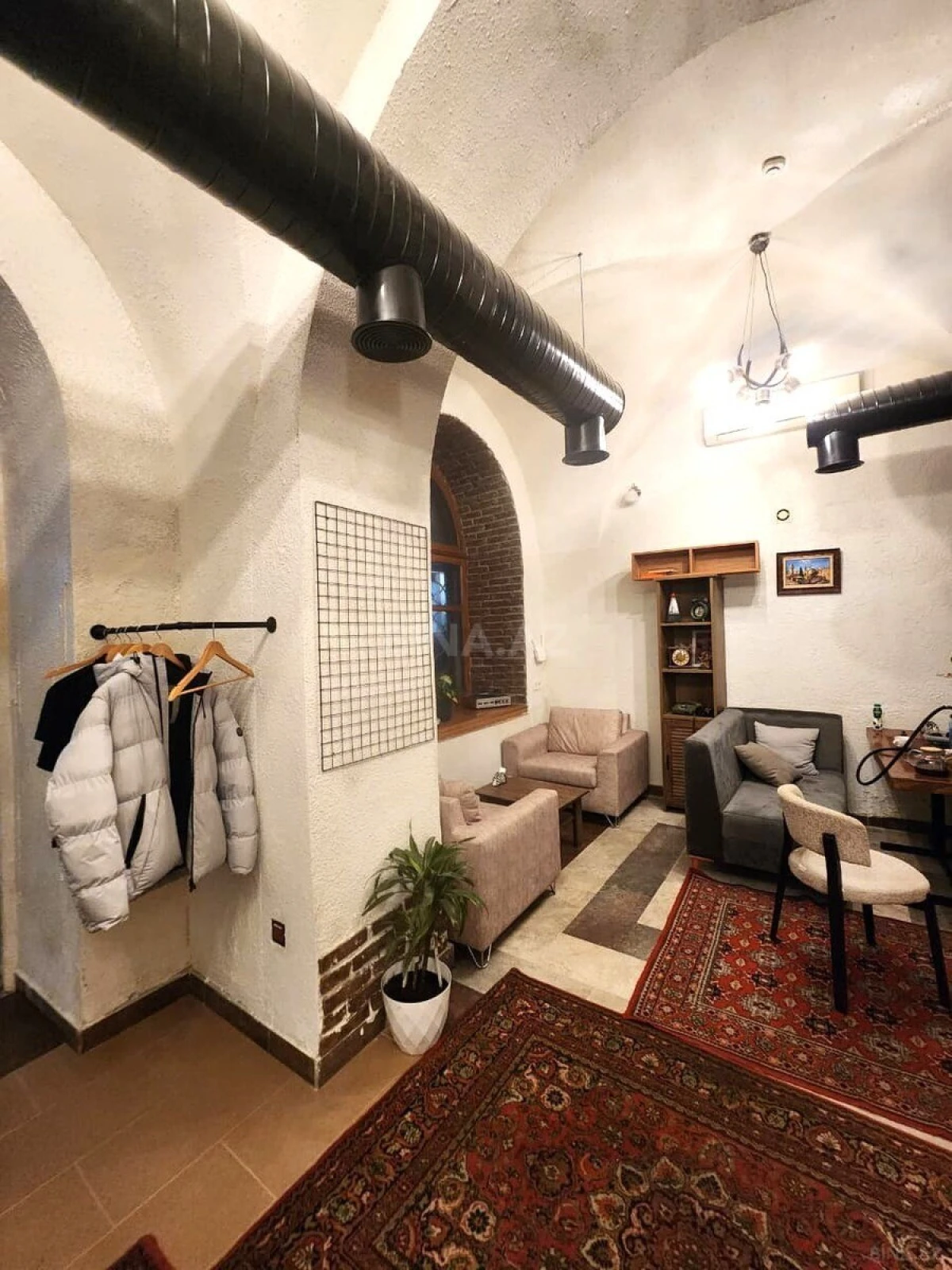 Satılır obyekt 65 m²
