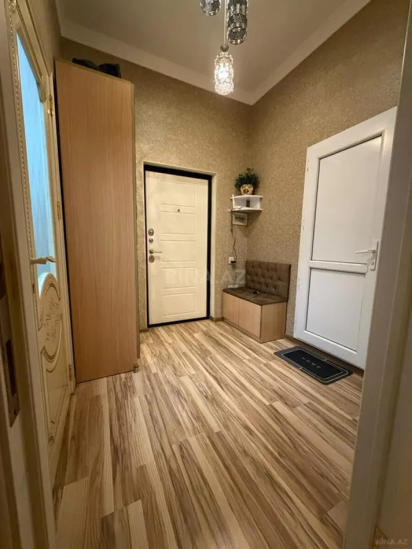 Satılır 2 otaqlı mənzil 65 m²