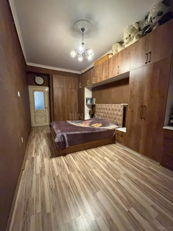 Satılır 2 otaqlı mənzil 65 m²