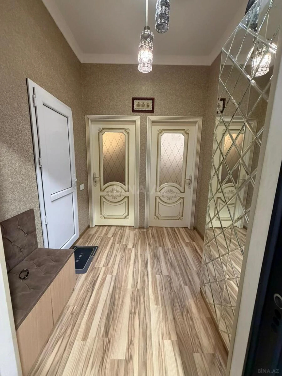 Satılır 2 otaqlı mənzil 65 m²