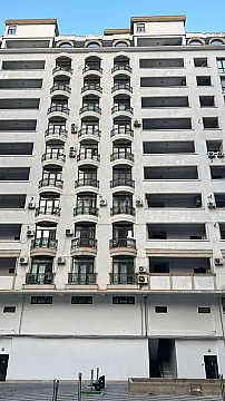 Satılır 4 otaqlı mənzil 221.4 m² — Bakı 4 otaq 221.40 m²