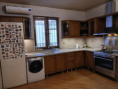 Satılır 3 otaqlı həyət evi 100 m²