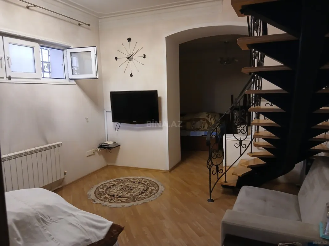 Satılır 3 otaqlı həyət evi 100 m²