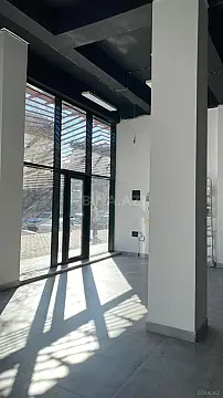 Kirayə verilir obyekt 110 m²