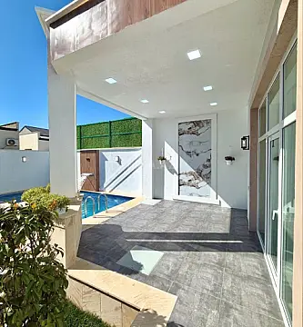Satılır 4 otaqlı həyət evi 140 m²