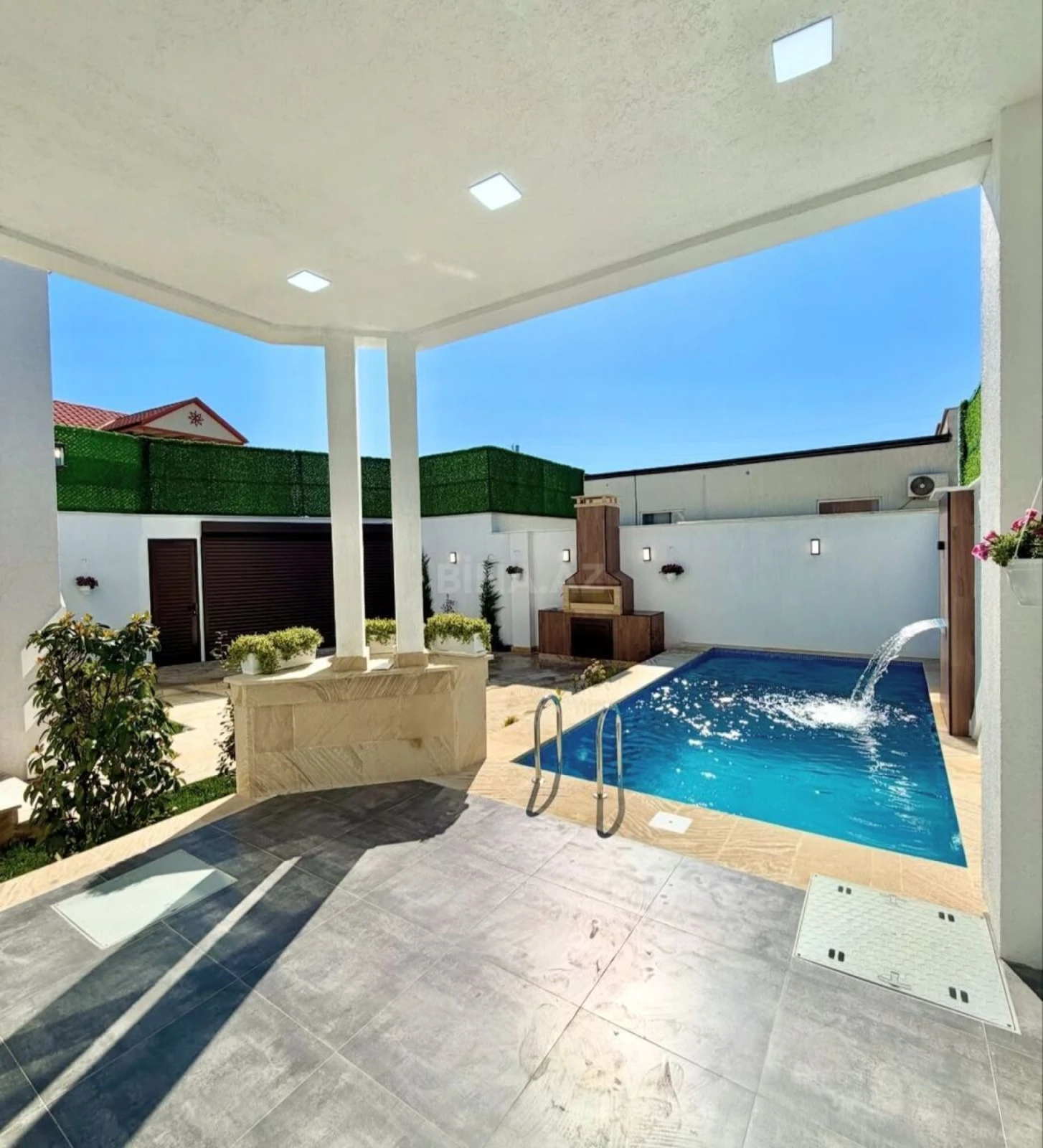 Satılır 4 otaqlı həyət evi 140 m²