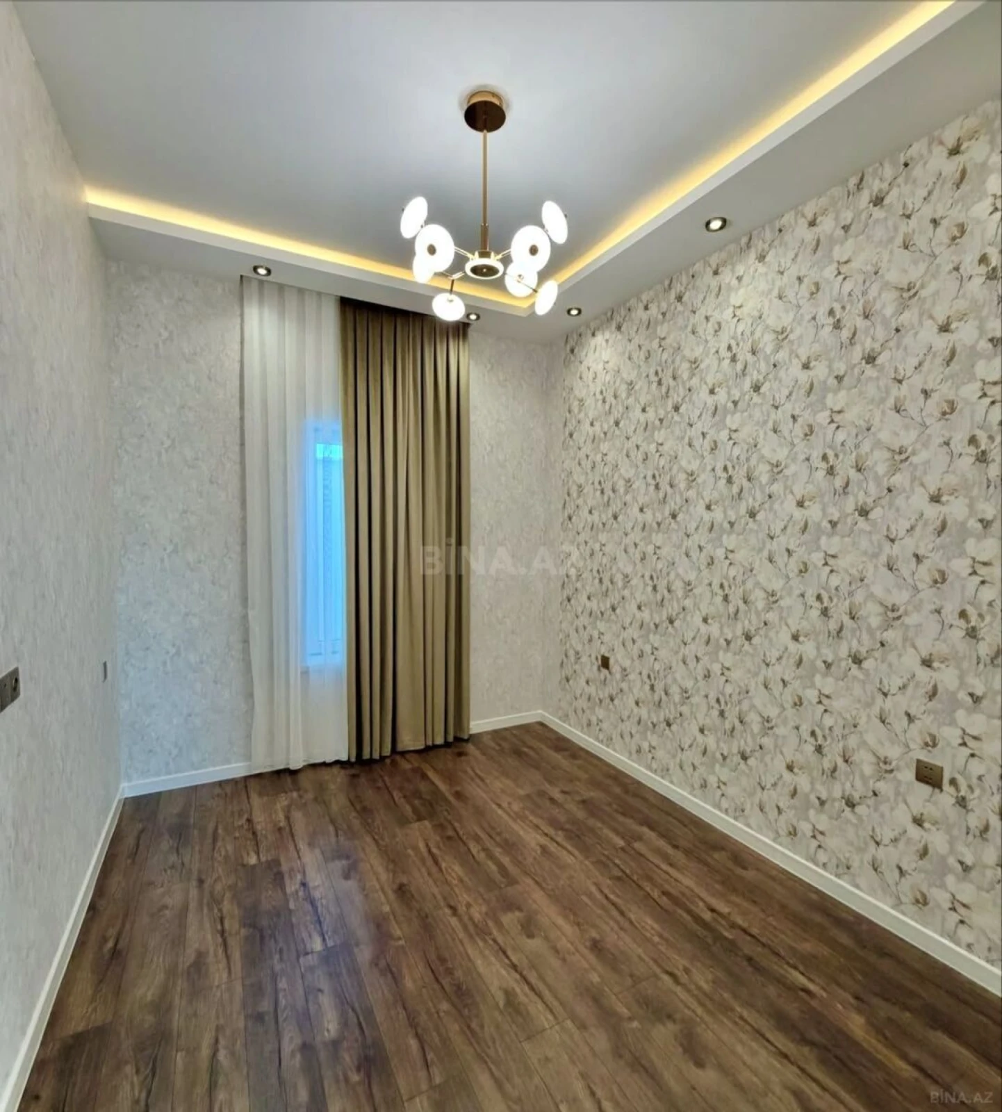 Satılır 4 otaqlı həyət evi 140 m²