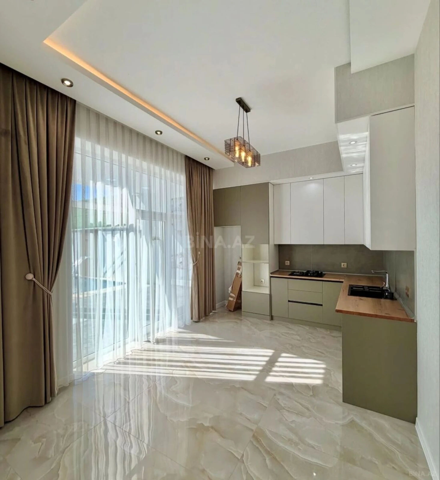 Satılır 4 otaqlı həyət evi 140 m²