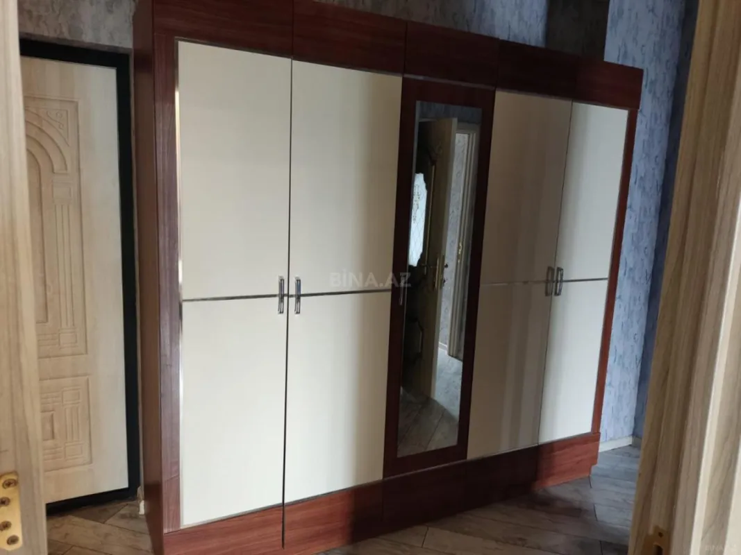 Kirayə verilir 2 otaqlı mənzil 85 m²