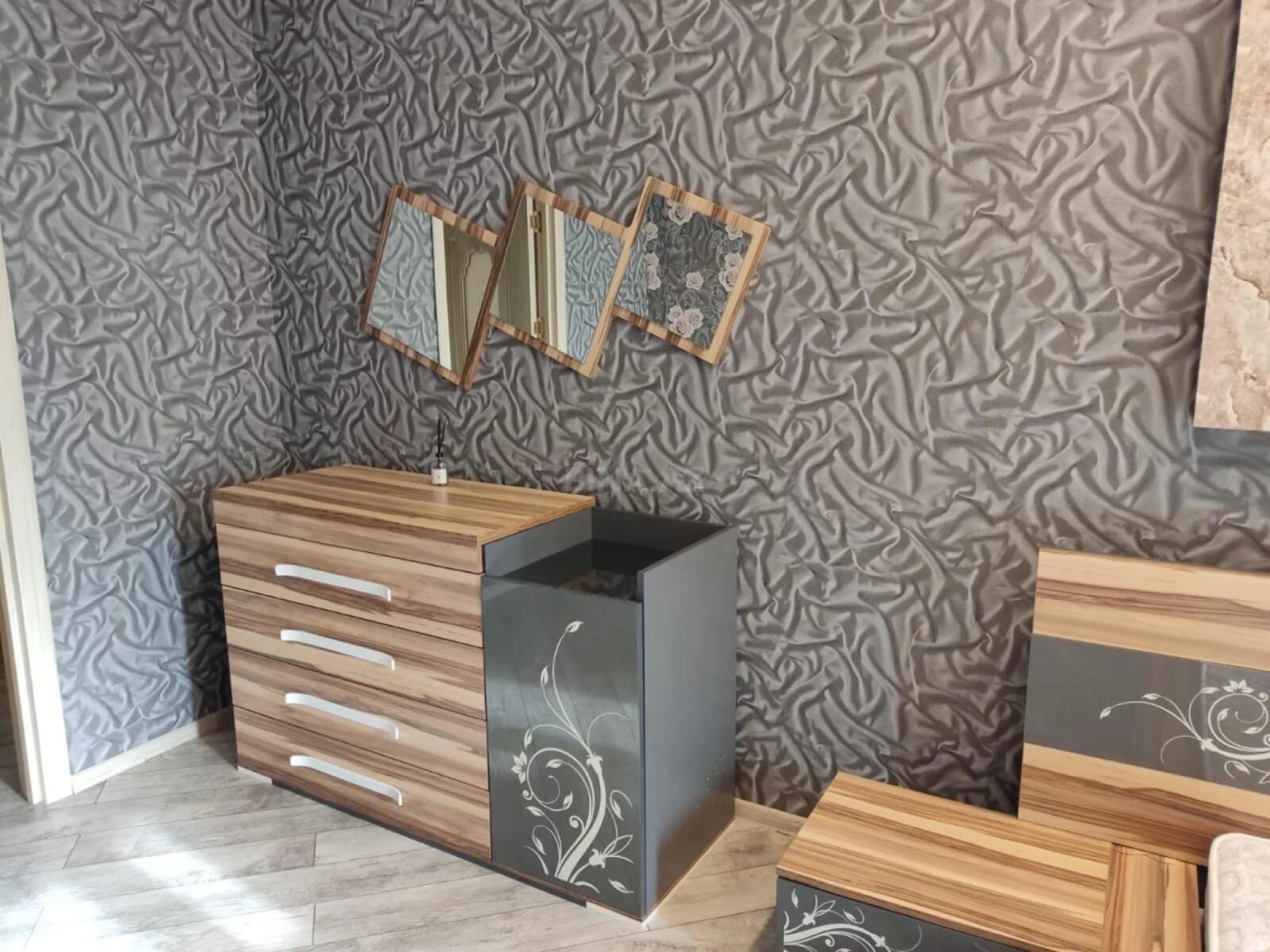 Kirayə verilir 2 otaqlı mənzil 85 m²