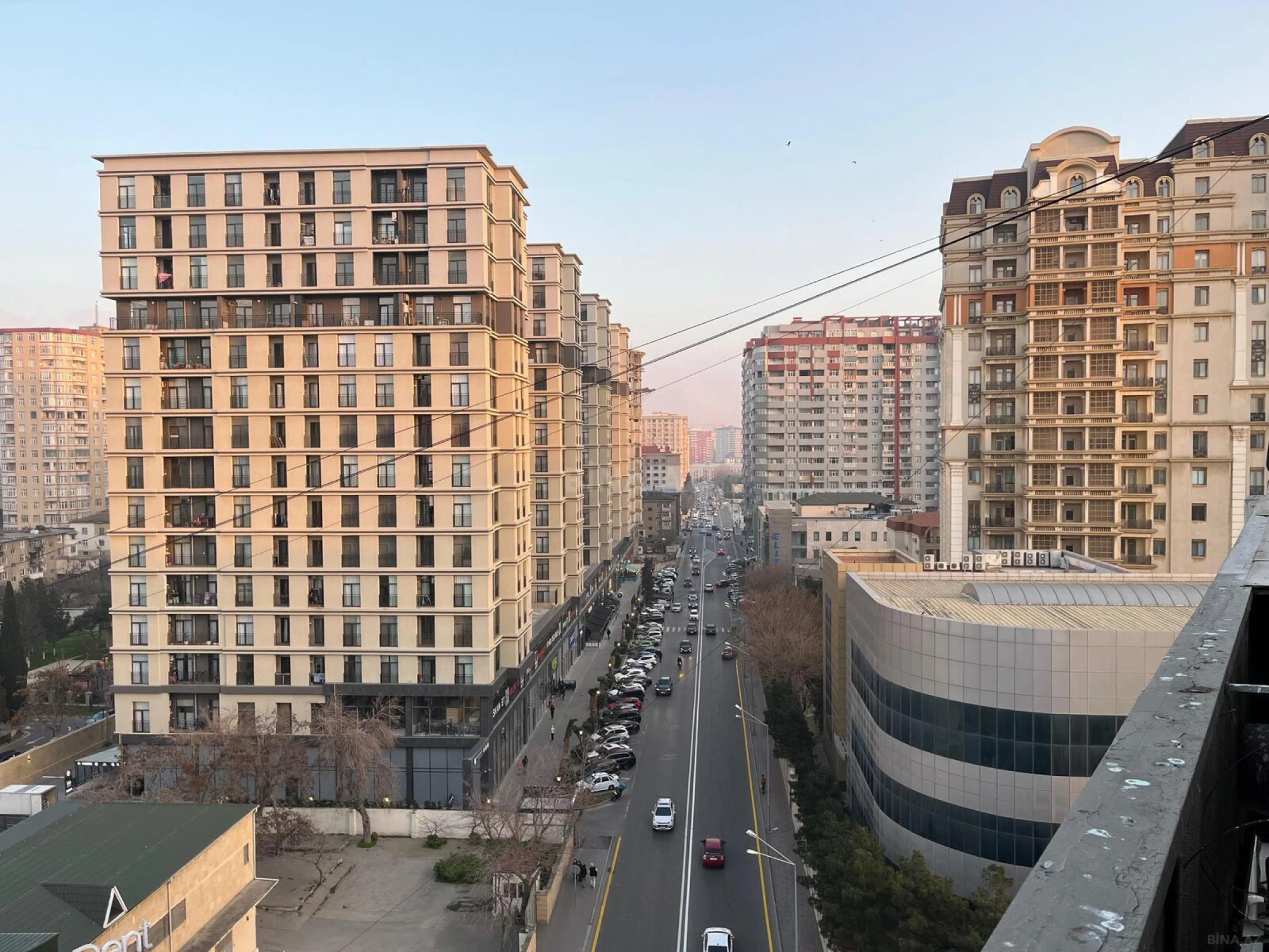 Satılır 3 otaqlı mənzil 95 m²