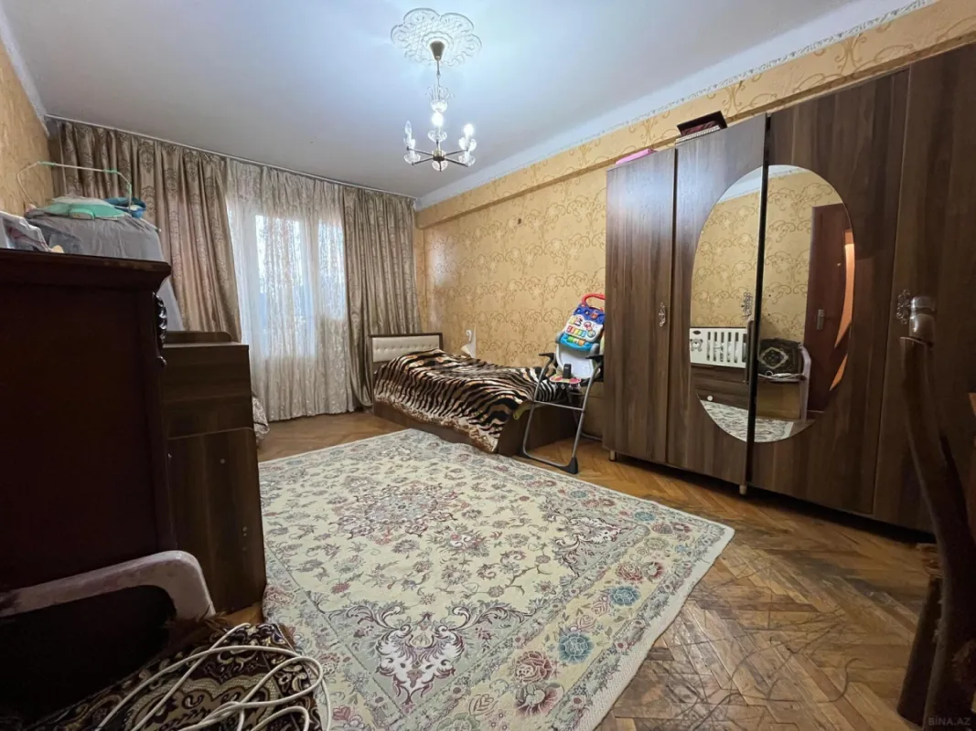 Satılır 3 otaqlı mənzil 95 m²