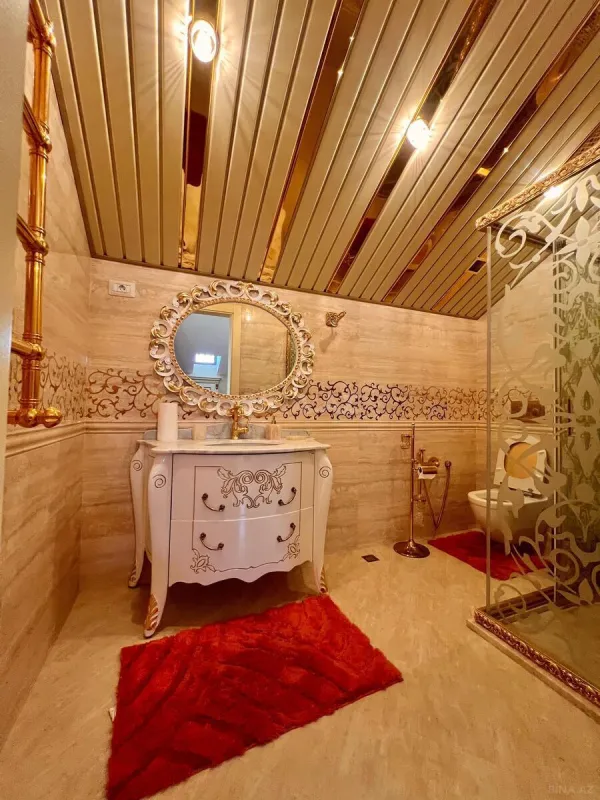 Satılır 6 otaqlı həyət evi 600 m²