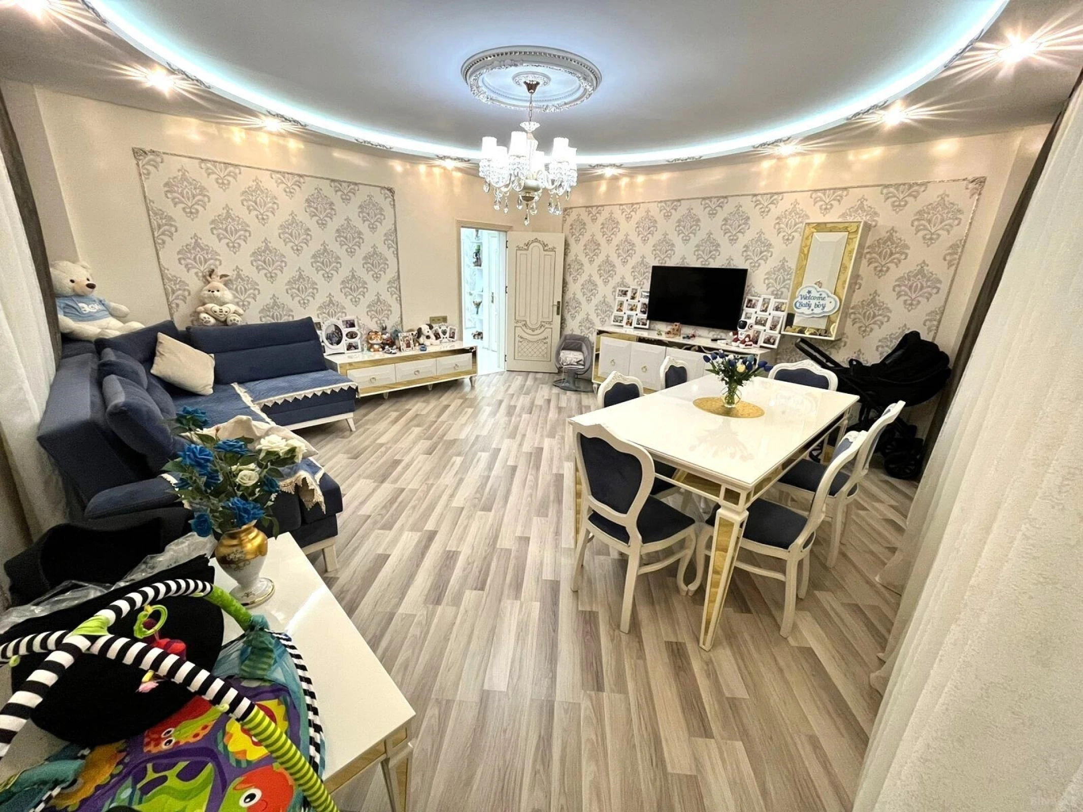 Satılır 2 otaqlı mənzil 110 m²
