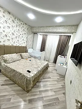 Satılır 2 otaqlı mənzil 110 m²