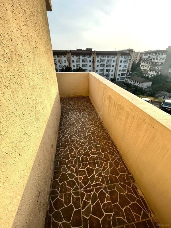 Satılır 2 otaqlı mənzil 110 m²
