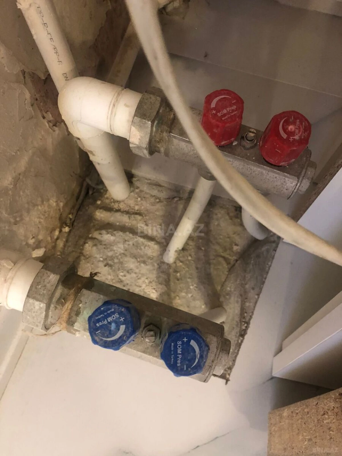 Satılır 3 otaqlı mənzil 90 m²