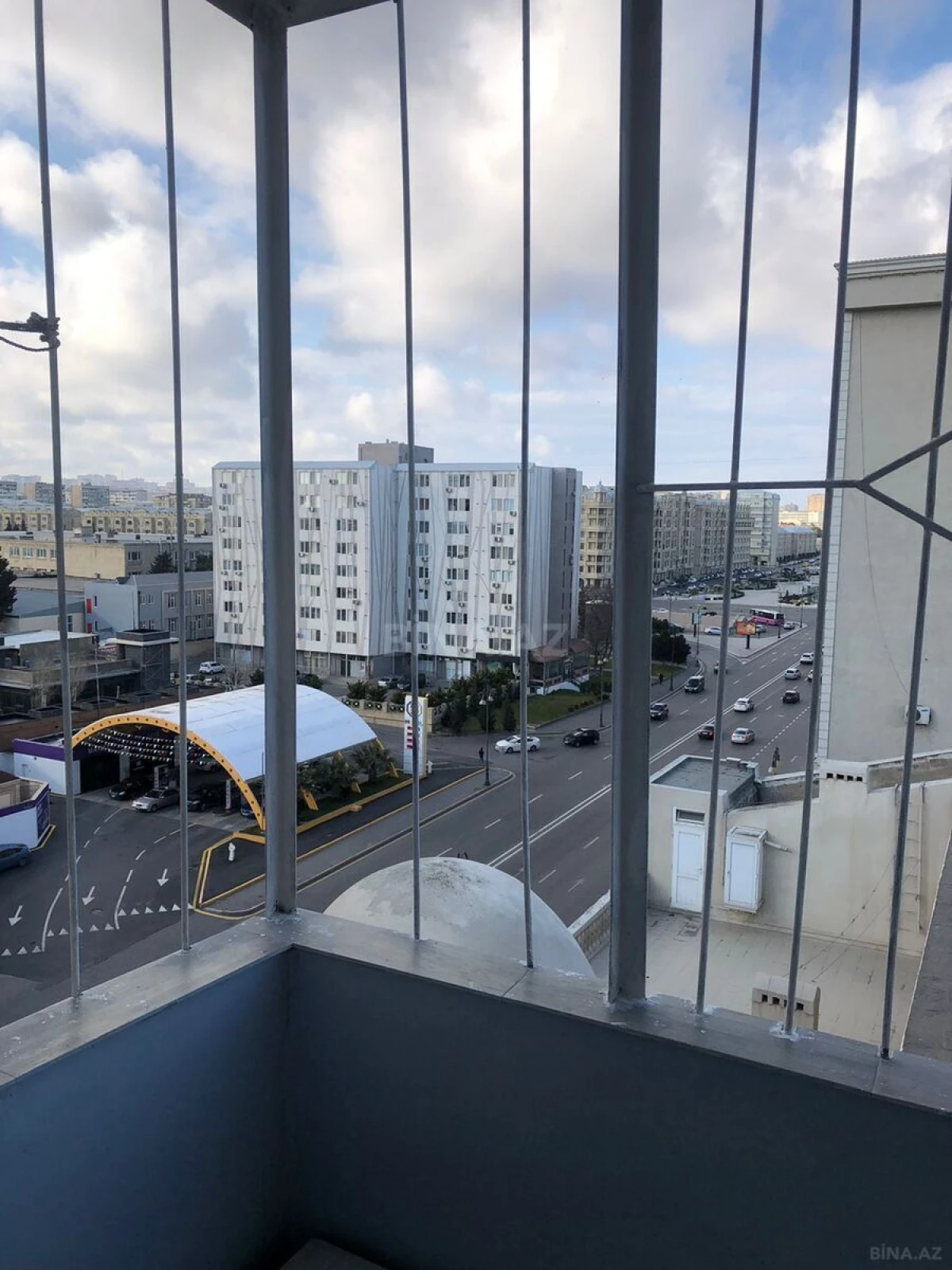 Satılır 3 otaqlı mənzil 90 m²