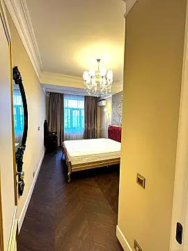 Satılır 3 otaqlı mənzil 120 m²