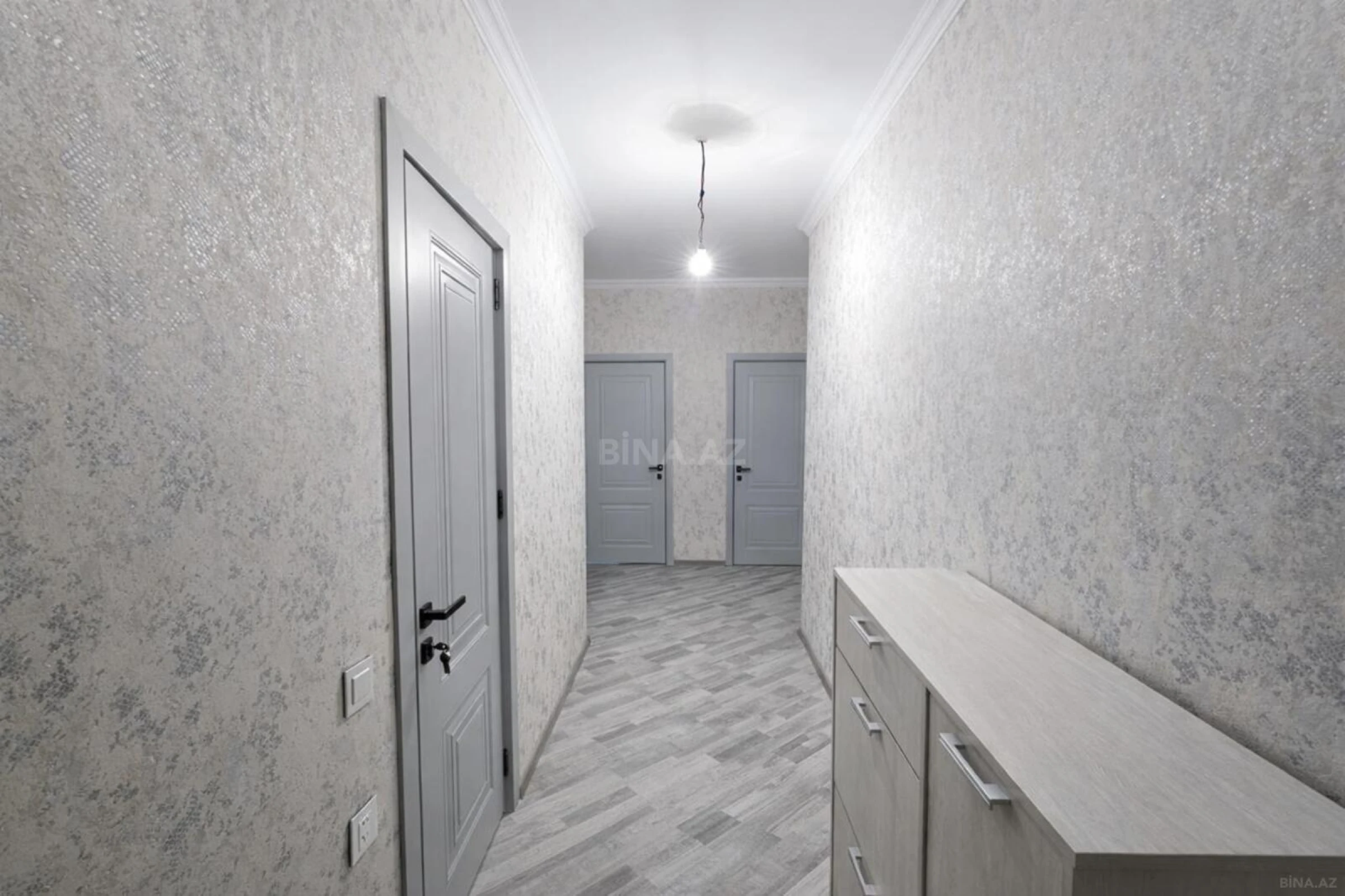 Satılır 3 otaqlı mənzil 80 m²