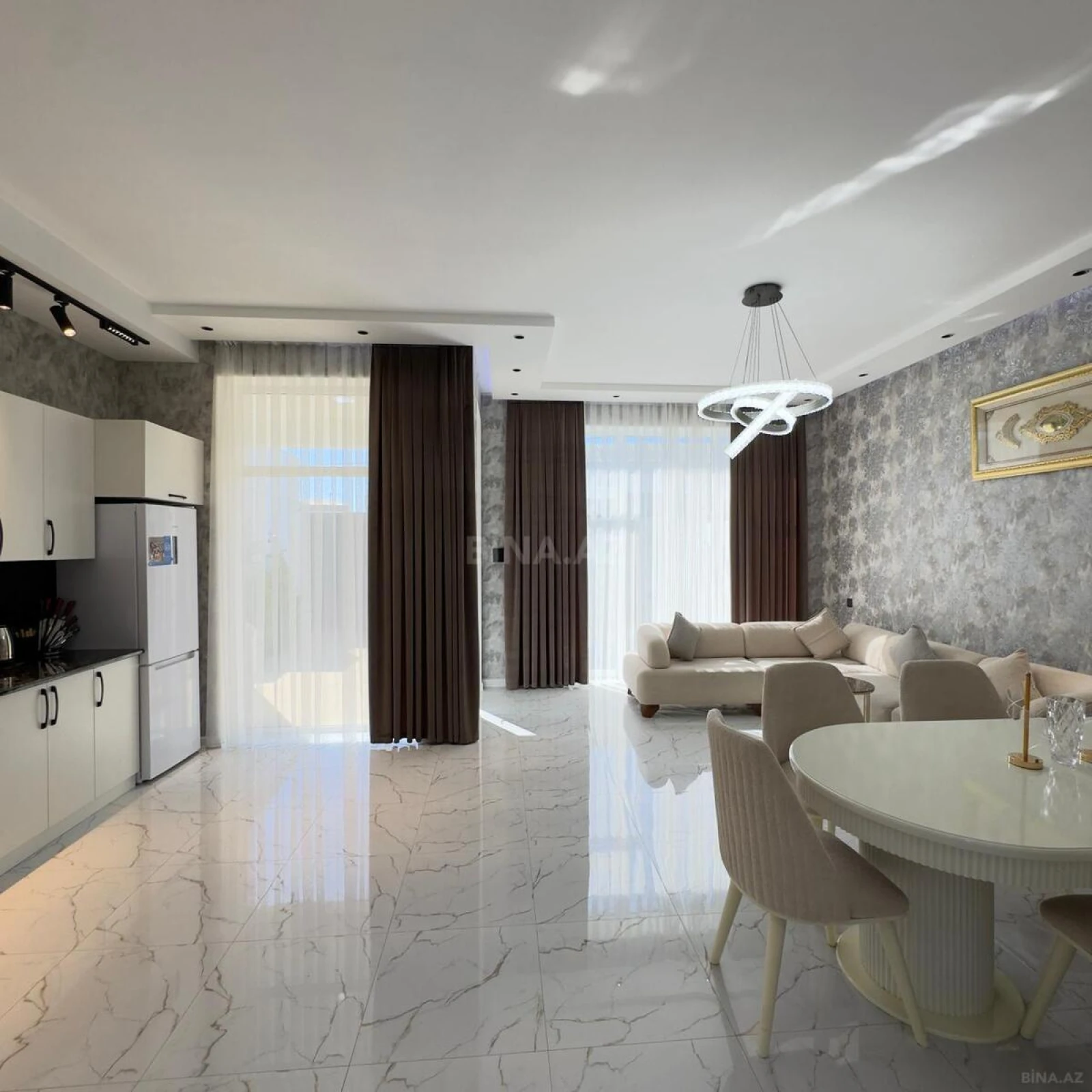 Satılır 3 otaqlı həyət evi 140 m²