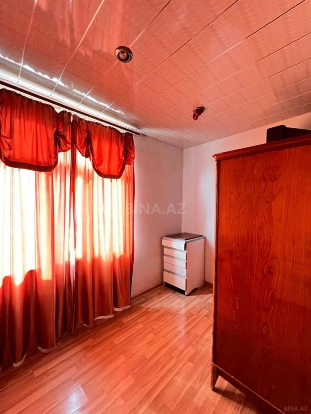 Satılır 2 otaqlı mənzil 40 m²