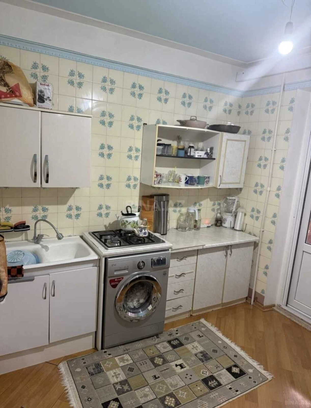 Satılır 4 otaqlı mənzil 105 m²