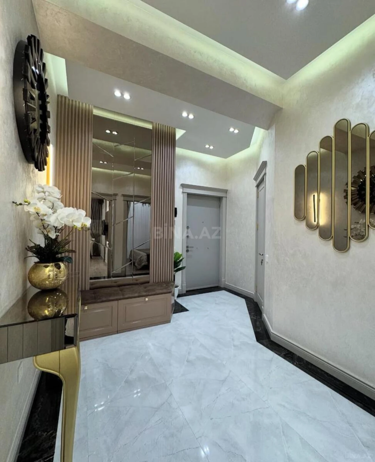 Kirayə verilir 2 otaqlı mənzil 70 m²