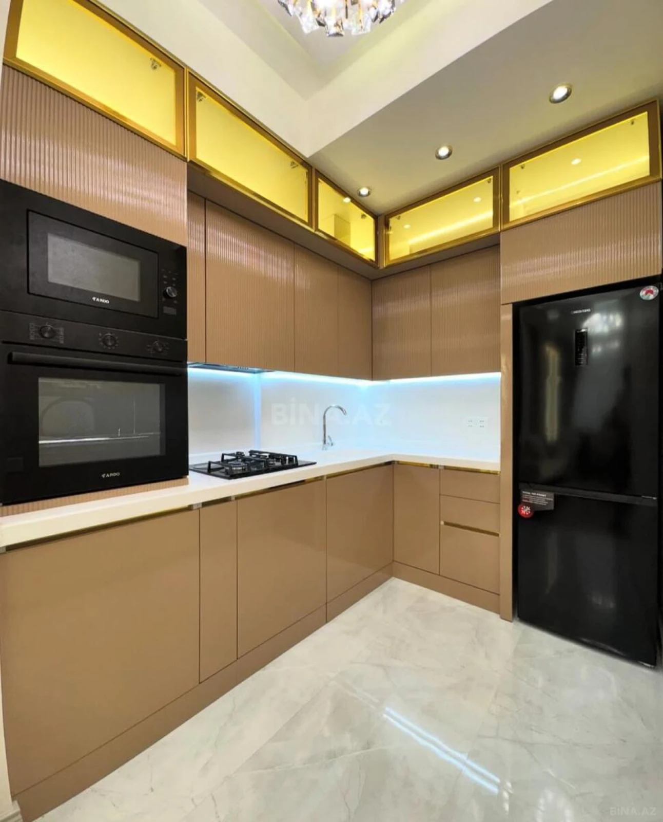 Kirayə verilir 2 otaqlı mənzil 70 m²