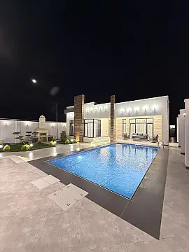 Satılır 5 otaqlı həyət evi 200 m²