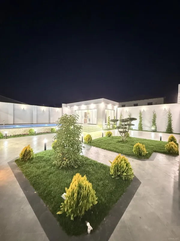 Satılır 5 otaqlı həyət evi 200 m²