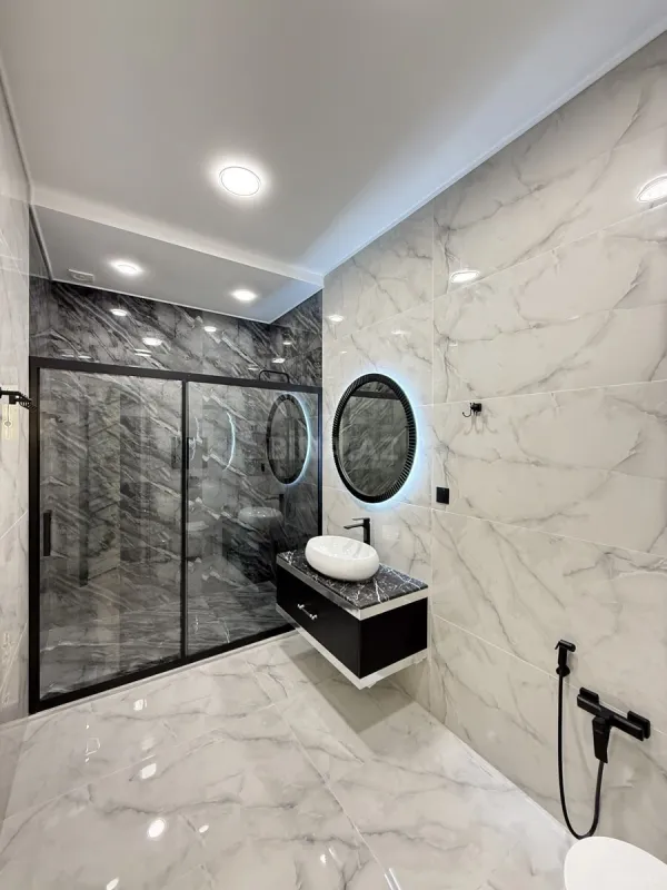 Satılır 5 otaqlı həyət evi 200 m²