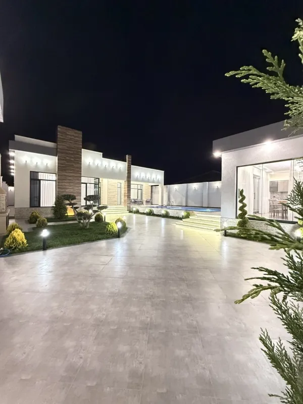 Satılır 5 otaqlı həyət evi 200 m²