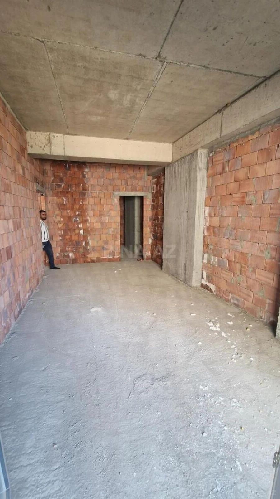 Satılır 2 otaqlı mənzil 72.2 m²
