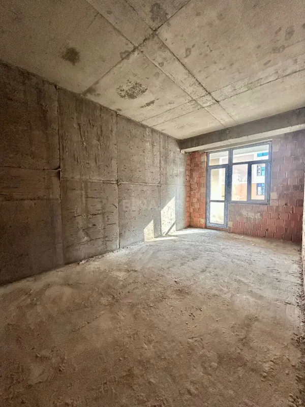 Satılır 2 otaqlı mənzil 72.2 m²