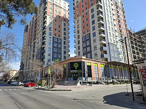 Satılır 3 otaqlı mənzil 86 m²