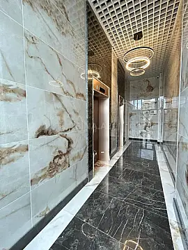 Satılır 2 otaqlı mənzil 103 m²