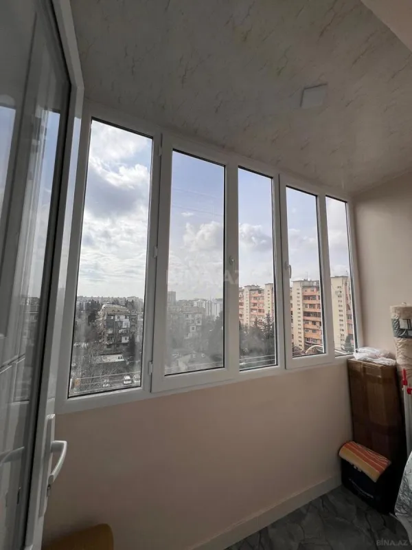 Satılır 2 otaqlı mənzil 67 m²