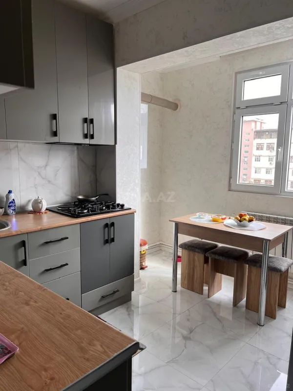 Satılır 2 otaqlı mənzil 67 m²